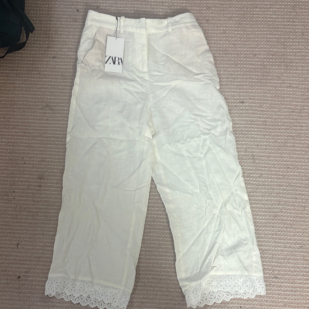 Zara Cream Linen Cropped Pants with Lace Hem